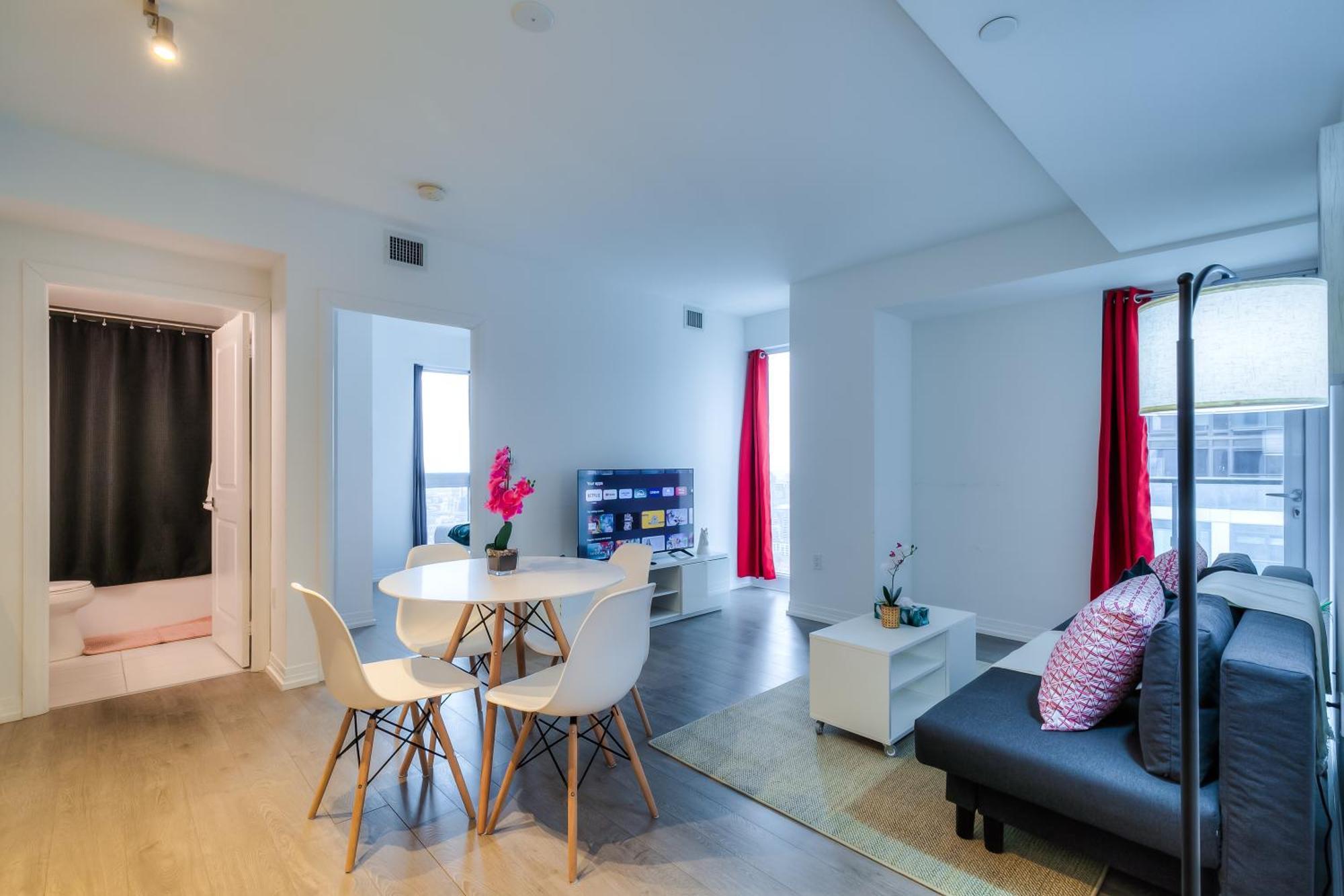 Panorama Suites Downtown โตรอนโต ภายนอก รูปภาพ