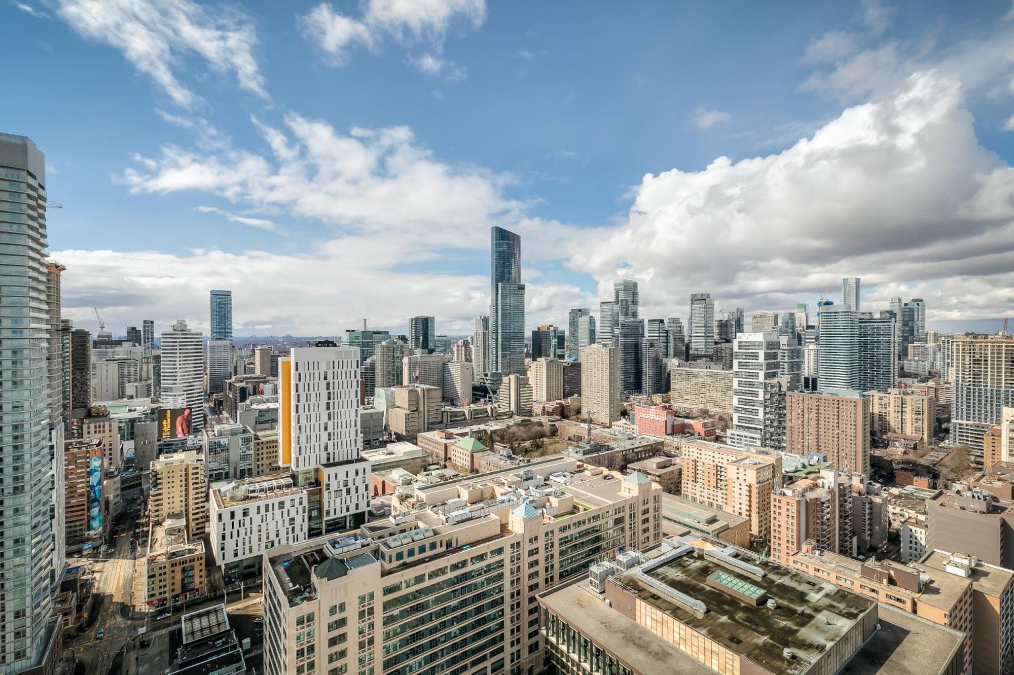 Panorama Suites Downtown โตรอนโต ภายนอก รูปภาพ